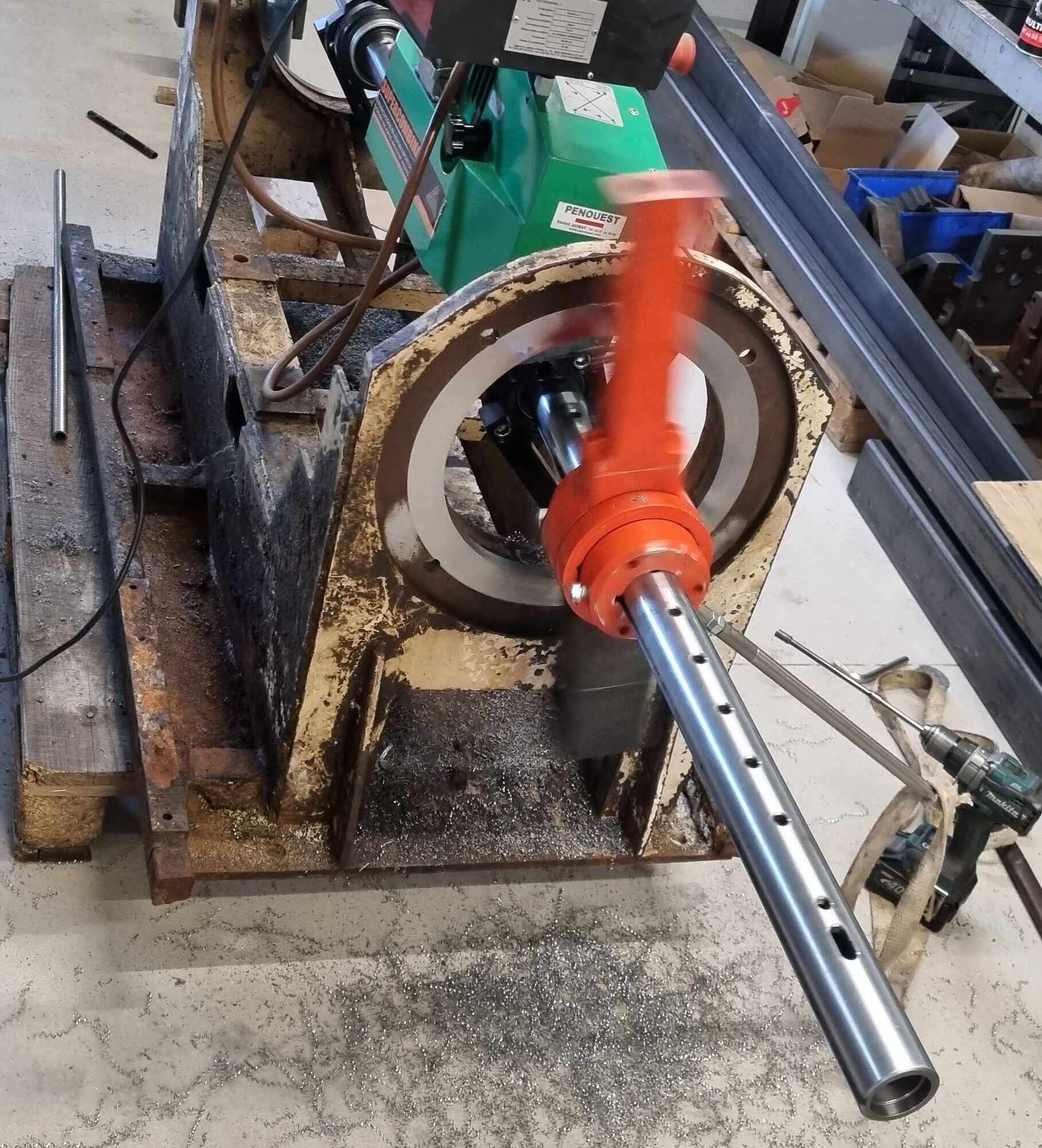 20230927_165147 1816X2000 | Meca Tech 68 Alésage en ligne sur un bâti moteur électrique. Cernay